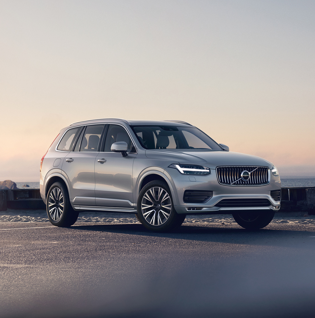 XC90 אפורה